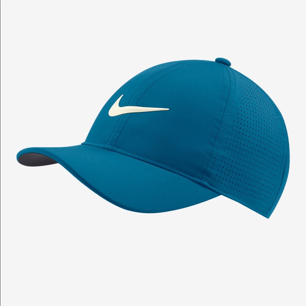 Nike Golf  Aerobill Women’s Hat